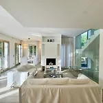 Villa Morin, Dei Marmi