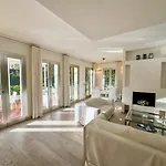 Morin, Dei Marmi Forte dei Marmi