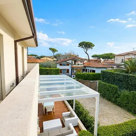 Morin, Dei Marmi Villa *