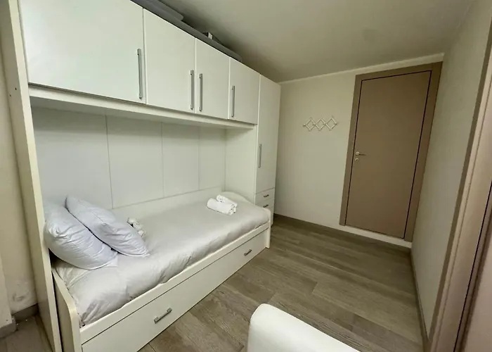 Morin, Dei Marmi Forte dei Marmi